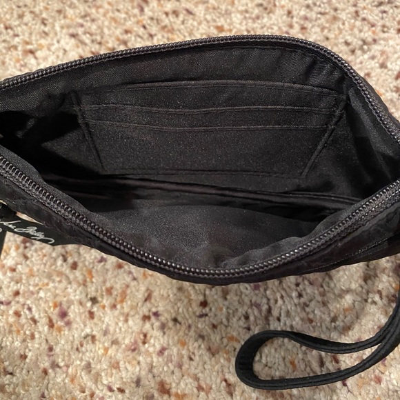 Vera Bradley wristlet - Picture 3 of 3